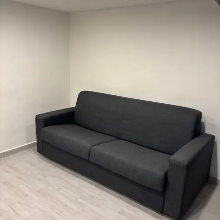 Station Apartment